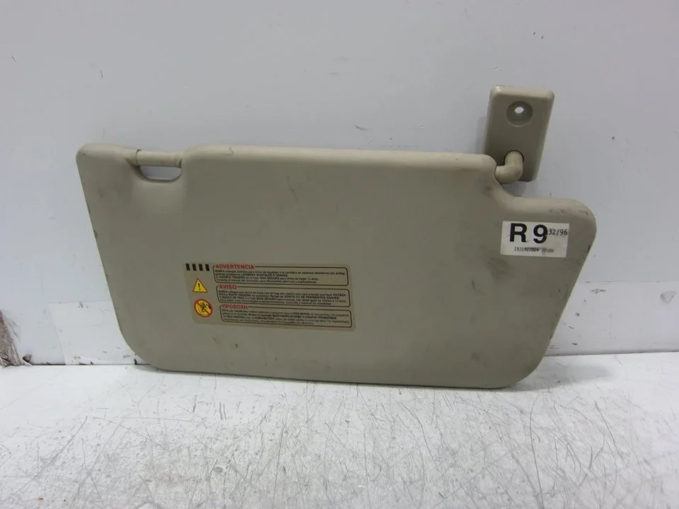 Foto de PARASOL DERECHO NISSAN MICRA (K12E) referencia 96400AX201