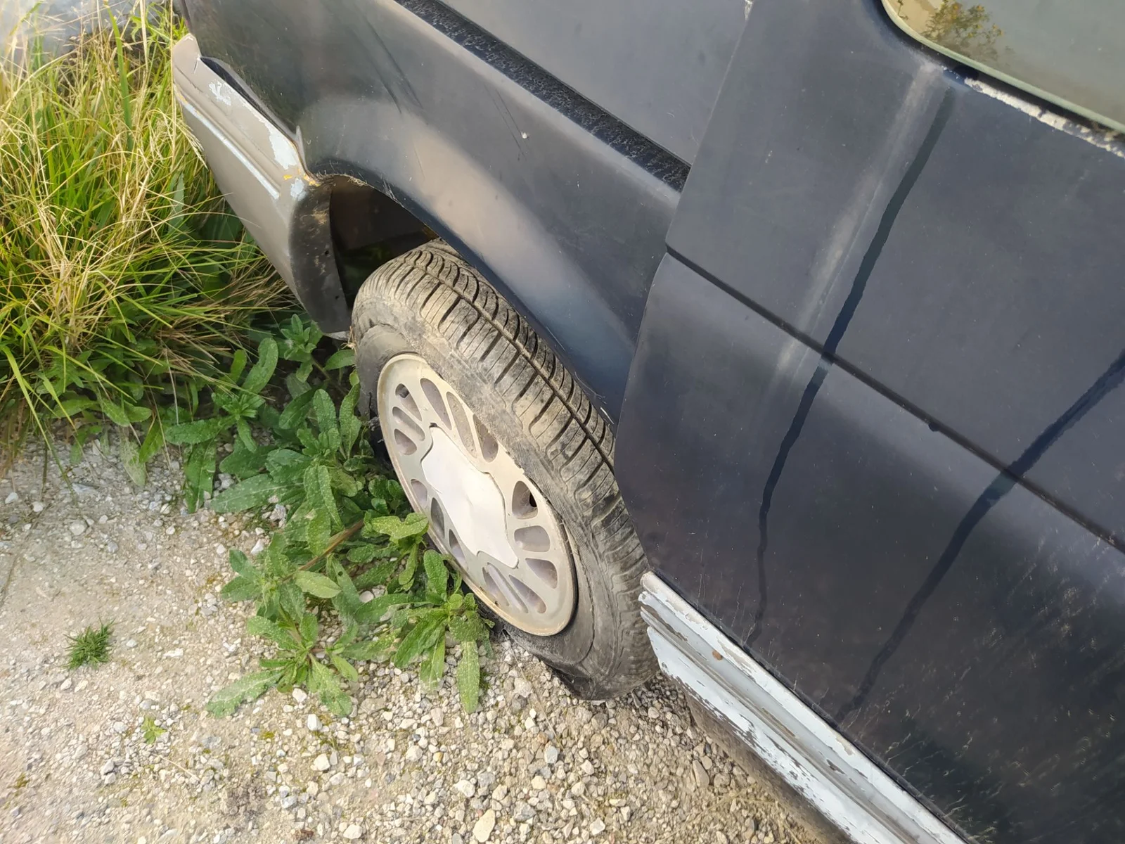 Foto de BARRA ESTABILIZADORA TRASERA CHRYSLER VOYAGER GS 2.5 Turbodiesel (116 CV / 85 KW)