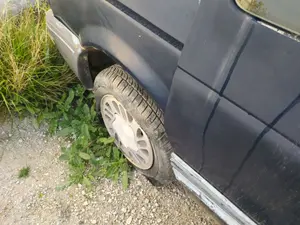 Foto de BARRA ESTABILIZADORA TRASERA CHRYSLER VOYAGER GS 2.5 Turbodiesel (116 CV / 85 KW)