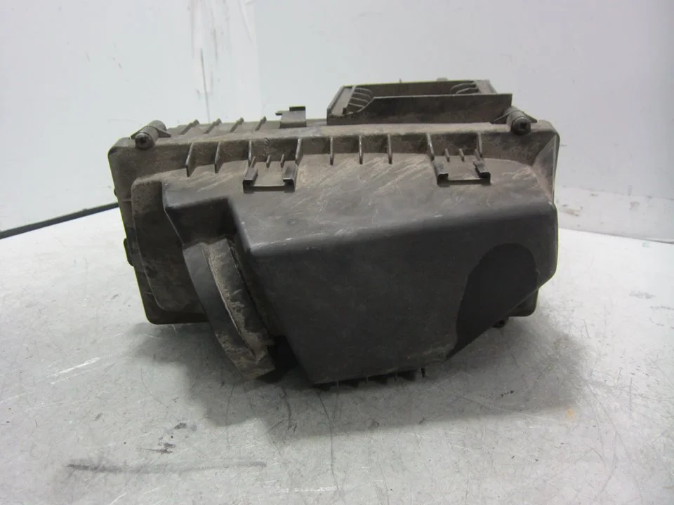 Foto de CAJA FILTRO AIRE PEUGEOT 407 2.0 16V HDi FAP CAT (RHR / DW10BTED4) (136 CV / 100 KW) referencia 9644910780