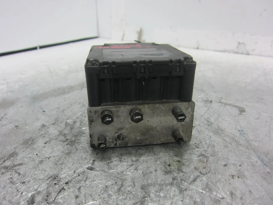 Foto de ABS CITROEN XANTIA BERLINA referencia 9625975480