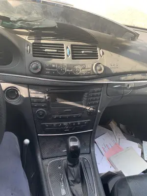Foto de CONSOLA CENTRAL MERCEDES-BENZ CLASE E (BM 211) BERLINA 2.7 CDI CAT (177 CV / 130 KW)