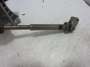 Foto de COLUMNA DIRECCION VOLVO S40 BERLINA 2.5 20V Turbo CAT (220 CV / 162 KW) referencia 30680132 foto 6