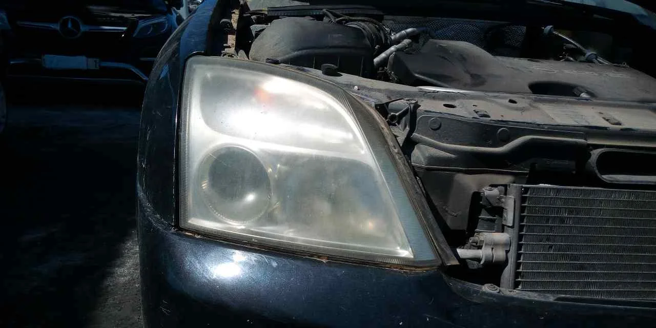 Foto de FARO DERECHO OPEL VECTRA C BERLINA 2.0 DTI (101 CV / 74 KW) referencia 15588800