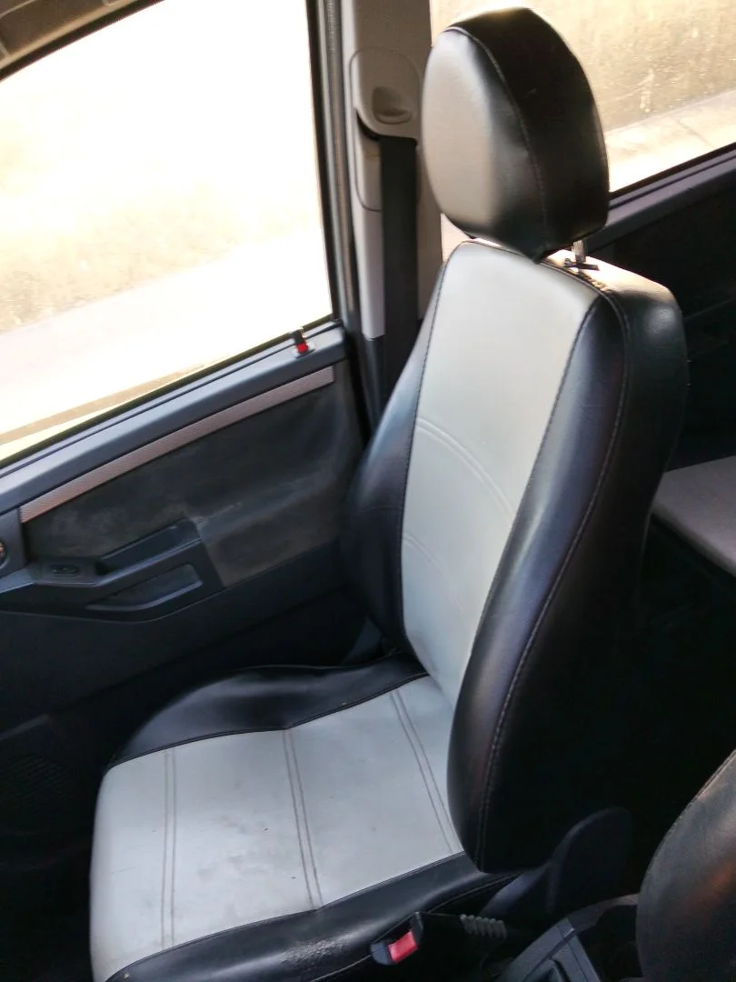 Foto de ASIENTO DELANTERO DERECHO OPEL MERIVA 1.7 16V CDTI (101 CV / 74 KW)
