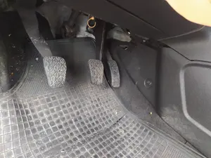 Foto de PEDAL EMBRAGUE FORD B-MAX (CB2) 1.5 TDCi CAT (95 CV / 70 KW)