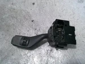 Foto de MANDO INTERMITENTES FORD FOCUS BERLINA (CAP) 1.6 TDCi CAT (109 CV / 80 KW) referencia 17D9403 foto 3
