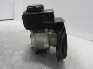 Foto de BOMBA DIRECCION PEUGEOT 206 SW referencia 9631411580 foto 5