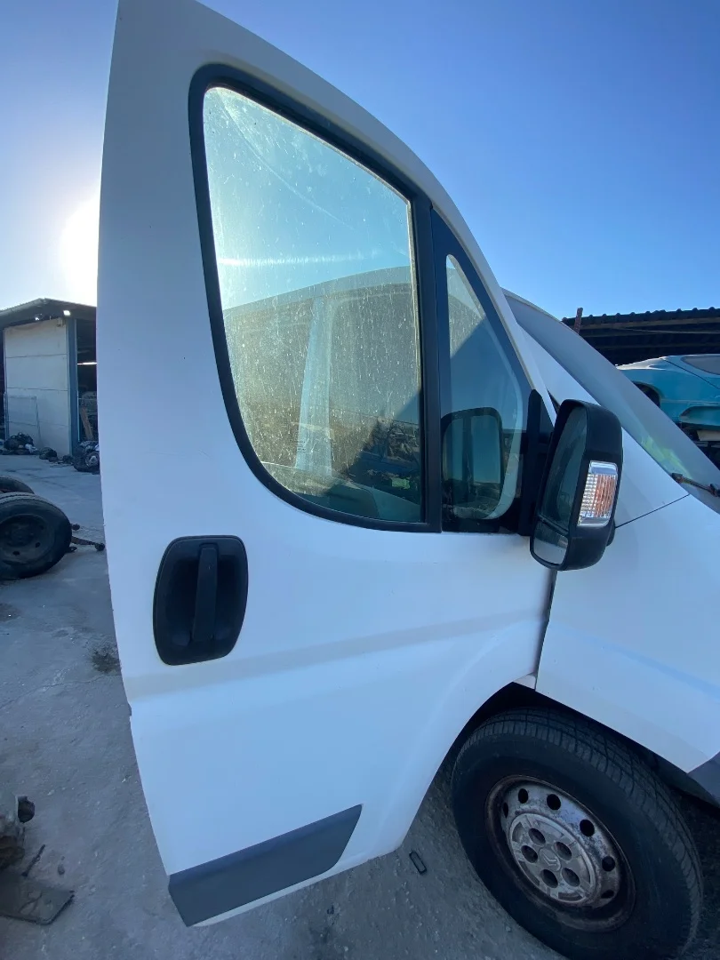 Foto de PUERTA DELANTERA DERECHA CITROEN JUMPER FURGON
