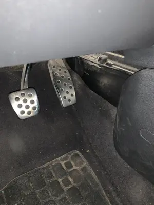 Foto de PEDAL ACELERADOR OPEL ASTRA H CARAVAN 1.9 16V CDTI CAT (Z 19 DTH / LRD) (150 CV / 110 KW)