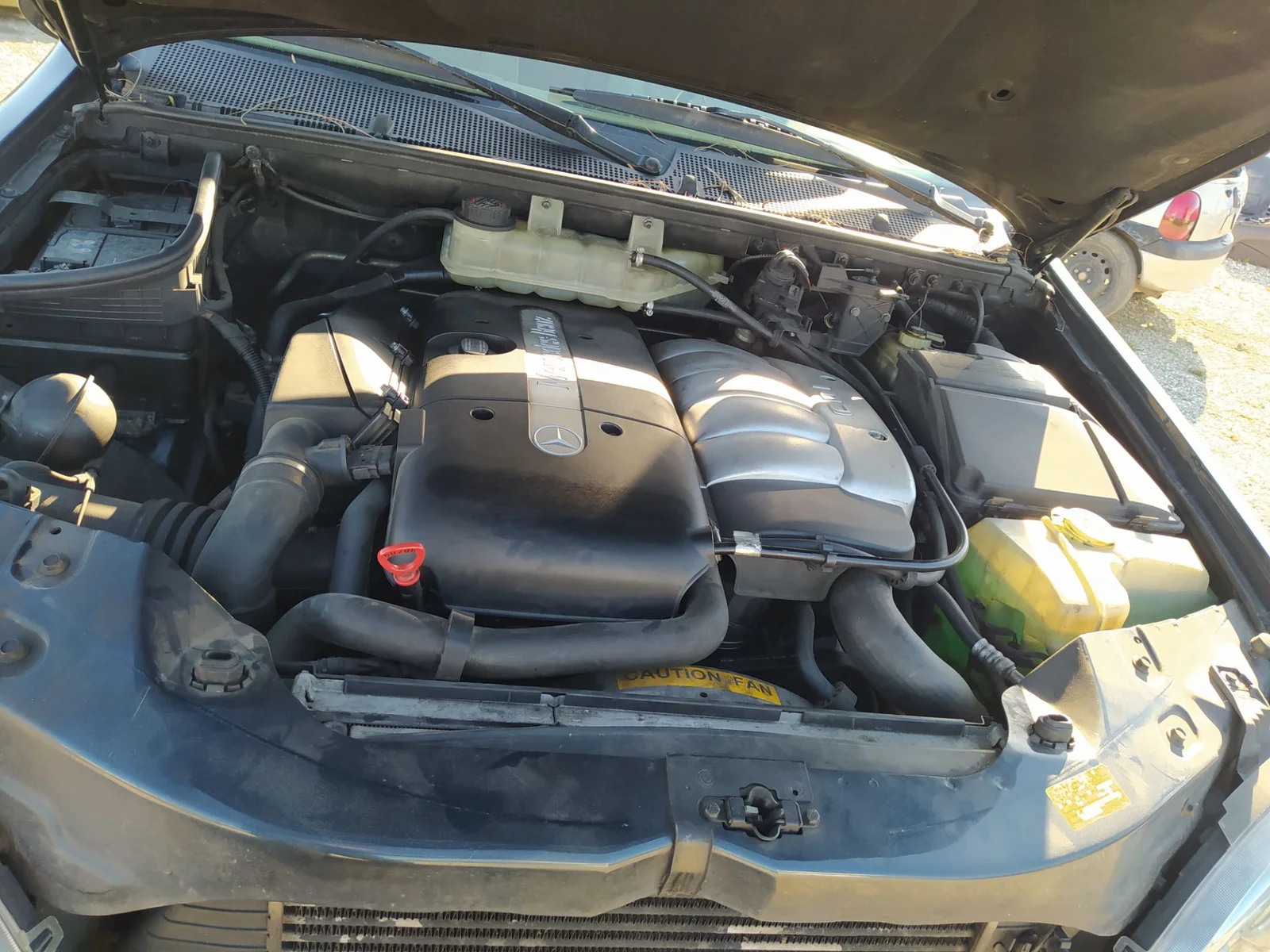 Foto de MOTOR COMPLETO MERCEDES-BENZ CLASE ML (BM 163) 2.7 CDI 20V CAT (163 CV / 120 KW) referencia 612963