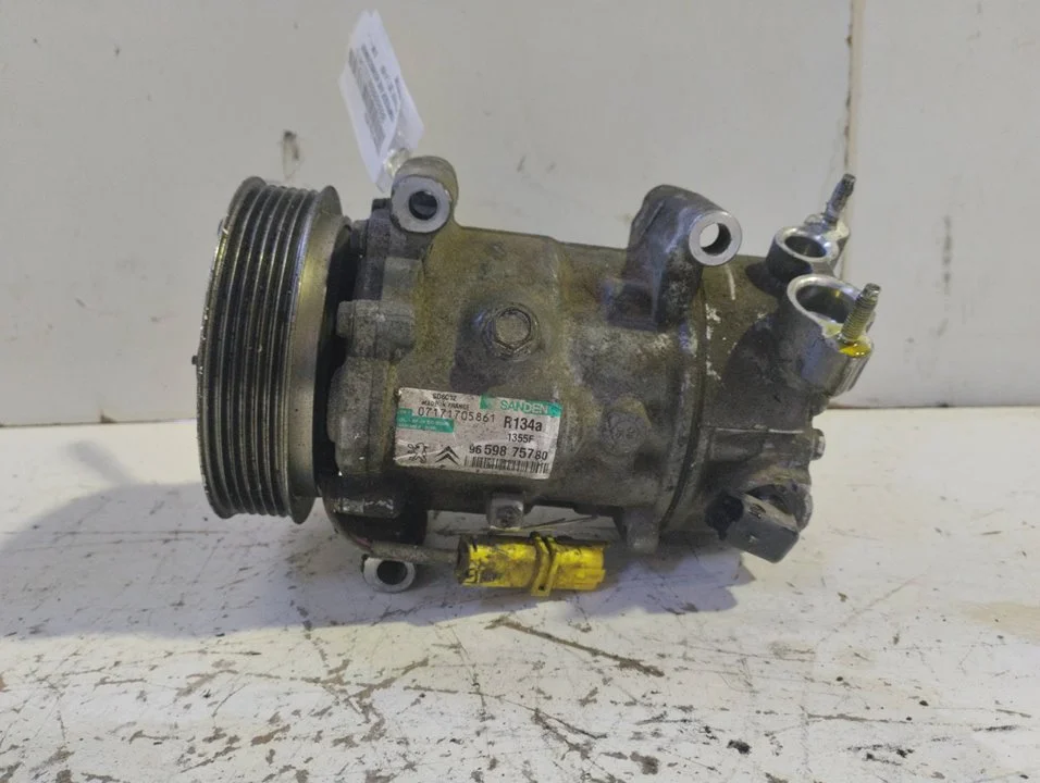 Foto de COMPRESOR AIRE ACONDICIONADO PEUGEOT 207 referencia 9659875780