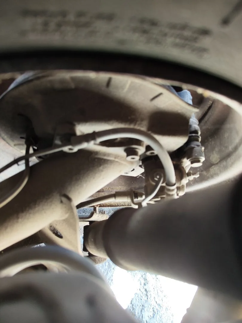 Foto de PINZA DE FRENO TRASERA DERECHA CITROEN C4 COUPE 1.4 16V (88 CV / 65 KW)