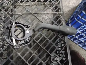 Foto de MANDO LIMPIA SEAT IBIZA (6K1) 1.9 TDI (90 CV / 66 KW) referencia 6K6953503T