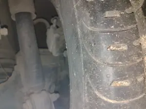 Foto de MANGUETA TRASERA DERECHA MITSUBISHI GRANDIS (NA0W) 2.0 DI-D CAT (136 CV / 100 KW)