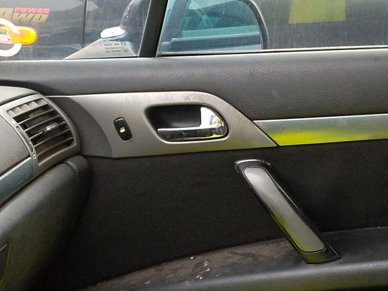Foto de MANETA INTERIOR DELANTERA DERECHA PEUGEOT 407 2.0 16V HDi FAP CAT (RHR / DW10BTED4) (136 CV / 100 KW)