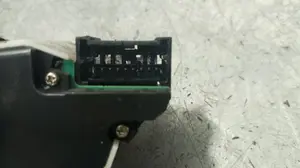 Foto de MANDO LIMPIA NISSAN NOTE (E11E) 1.4 CAT (88 CV / 65 KW) referencia 25260ED50A foto 4