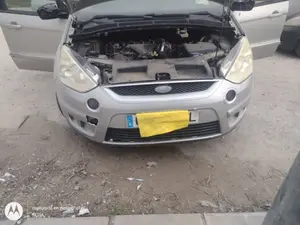 Foto de REFUERZO PARAGOLPES DELANTERO FORD S-MAX (CA1) 2.0 TDCi CAT (140 CV / 103 KW)