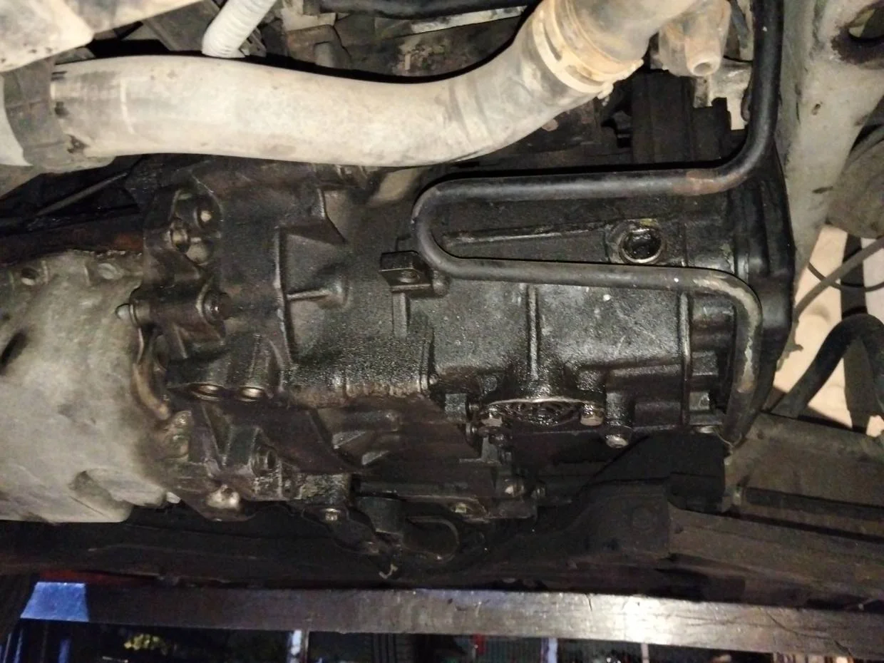 Foto de CAJA CAMBIOS VOLKSWAGEN GOLF IV BERLINA (1J1)(10.1997)
