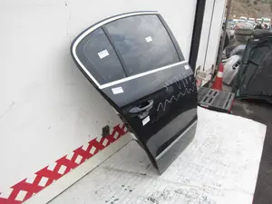Foto de PUERTA TRASERA DERECHA VOLKSWAGEN PASSAT BERLINA (3C2) 2.0 TDI (140 CV / 103 KW) foto 6