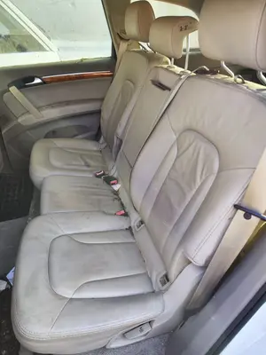 Foto de ASIENTOS TRASERO IZQUIERDO AUDI Q7 (4L) 3.0 V6 24V TDI (233 CV / 171 KW) referencia 4L0883805E FKZ foto 2