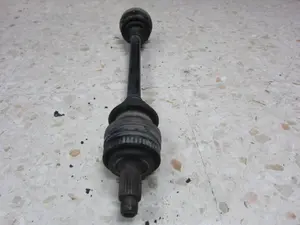 Foto de TRANSMISION TRASERA DERECHA BMW SERIE 3 COMPACTO (E36) 1.7 Turbodiesel CAT (90 CV / 66 KW) referencia 7533446 foto 5