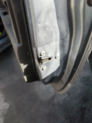 Foto de CERRADURA PUERTA DELANTERA DERECHA OPEL ASTRA H GTC 1.7 16V CDTI (101 CV / 74 KW)