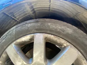 Foto de PASO RUEDA TRASERO IZQUIERDO VOLKSWAGEN PASSAT BERLINA (3C2) 2.0 TDI (140 CV / 103 KW) referencia 3C0810971B FKZ