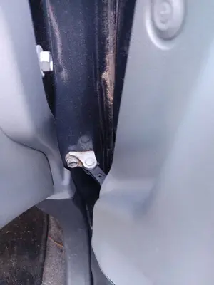 Foto de RETENEDOR PUERTA SUZUKI ALTO (AMF310) 1.0 12V CAT (68 CV / 50 KW)
