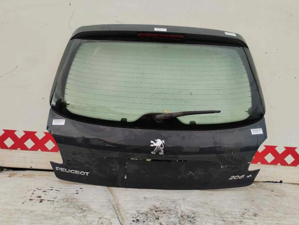 Foto de NO IDENTIFICADO PEUGEOT 206 + 1.1 (60 CV / 44 KW)