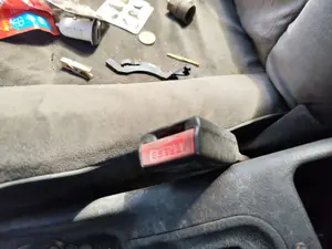 Foto de PRETENSOR AIRBAG DERECHO CITROEN XSARA COUPE 2.0 HDi CAT (RHY / DW10TD) (90 CV / 66 KW)