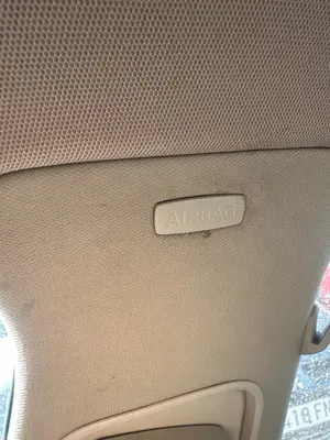Foto de AIRBAG LATERAL DERECHO VOLKSWAGEN PASSAT BERLINA (3C2) 2.0 TDI (140 CV / 103 KW) referencia 3C0880242C