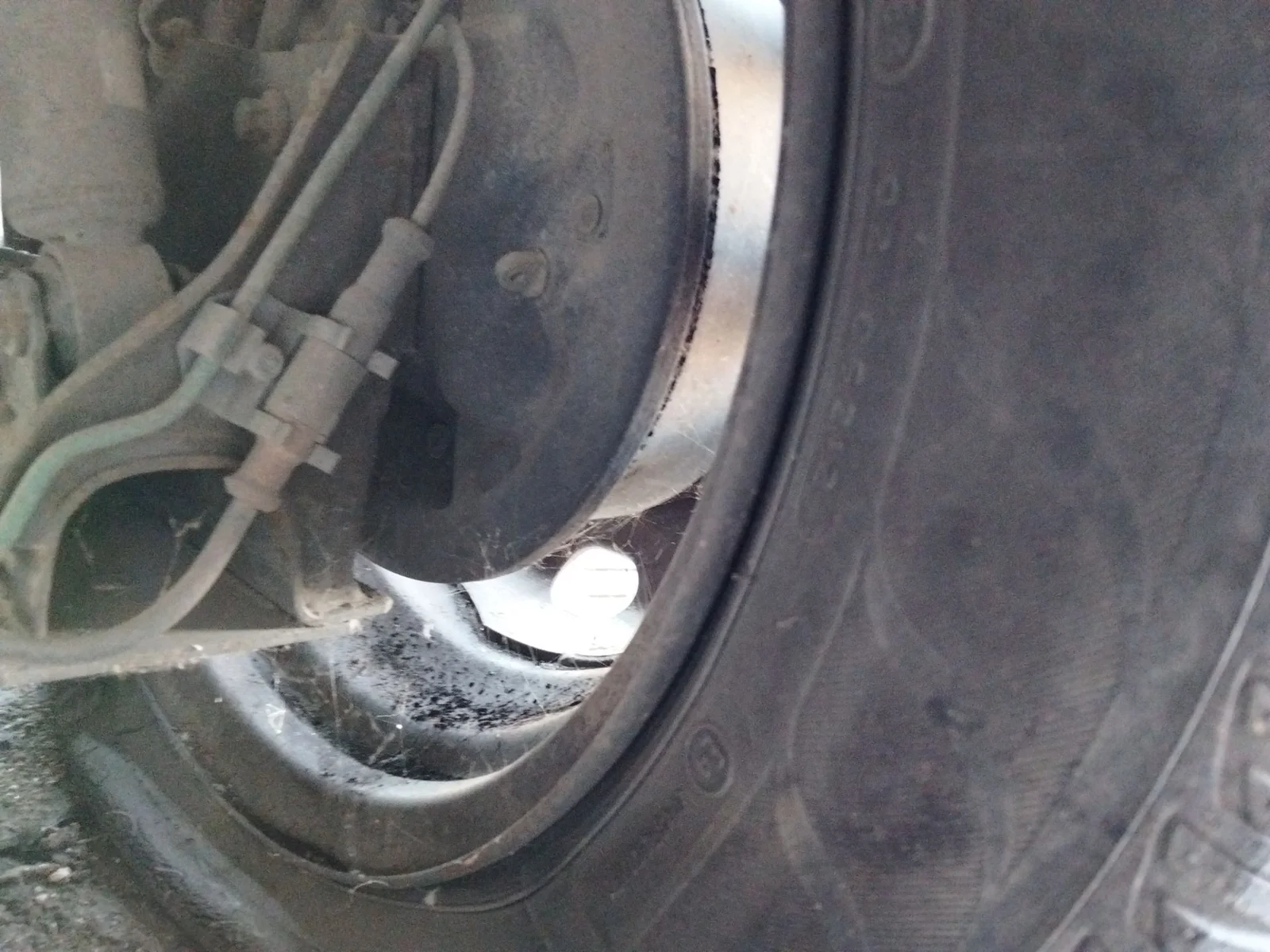 Foto de MANGUETA TRASERA DERECHA OPEL CORSA C 1.2 16V CAT (Z 12 XE / LW4) (75 CV / 55 KW)