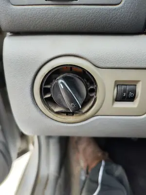Foto de MANDO LUCES SKODA OCTAVIA BERLINA (1U2) 1.9 TDI (90 CV / 66 KW) referencia 3B0941531B