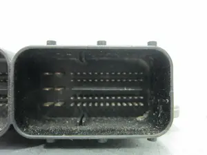 Foto de CENTRALITA MOTOR UCE BMW SERIE 3 BERLINA (E90) 2.0 16V Diesel (163 CV / 120 KW) referencia 7798180 foto 3