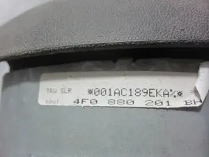 Foto de AIRBAG DELANTERO IZQUIERDO AUDI A6 BERLINA (4F2) 2.0 TDI (140 CV / 103 KW) referencia 4F0880201 foto 4
