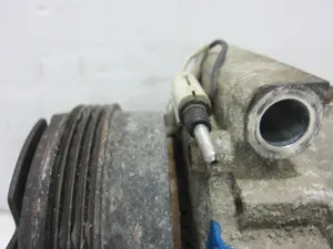 Foto de COMPRESOR AIRE ACONDICIONADO RENAULT CLIO II FASE I (B/CB0) referencia 8200037058 foto 6