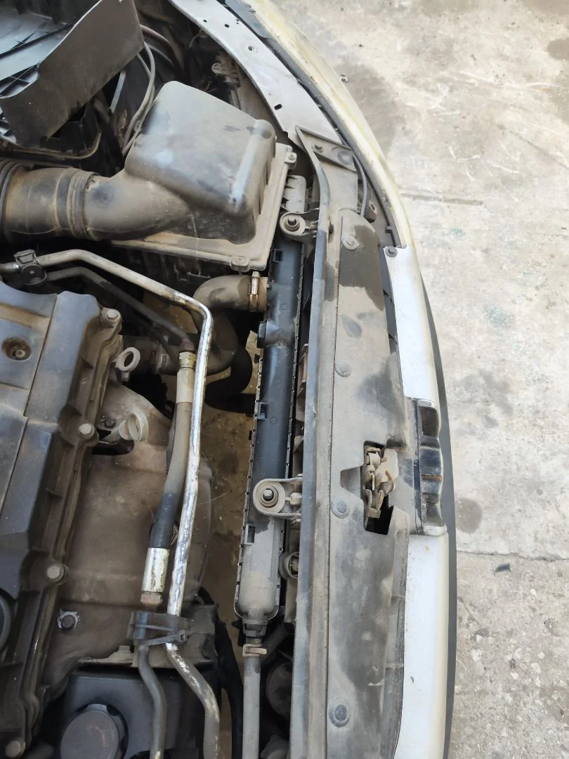 Foto de RADIADOR AGUA PEUGEOT 206 1.6 16V CAT (109 CV / 80 KW) referencia 1330H5