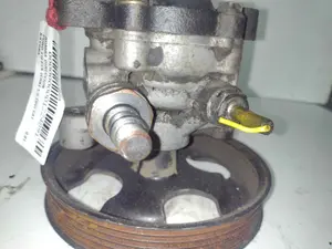 Foto de BOMBA DIRECCION FORD FIESTA (CBK) referencia KAYABA foto 1