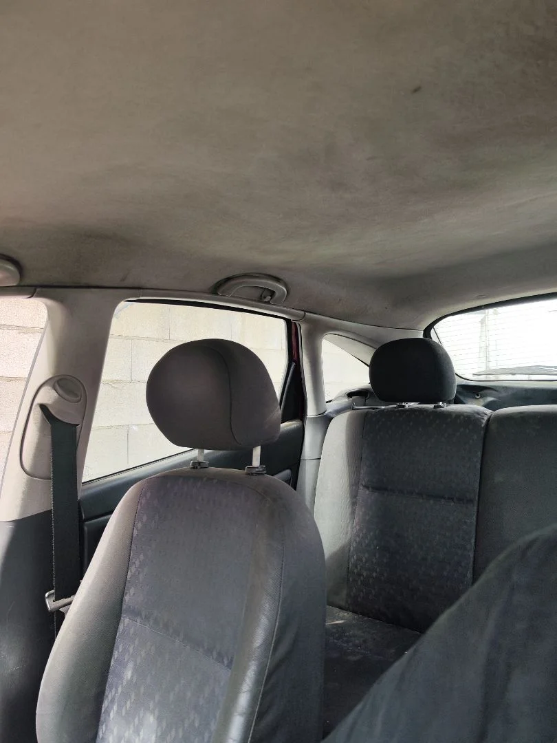 Foto de TECHO INTERIOR FORD FOCUS BERLINA (CAK) 1.6 16V CAT (101 CV / 74 KW)