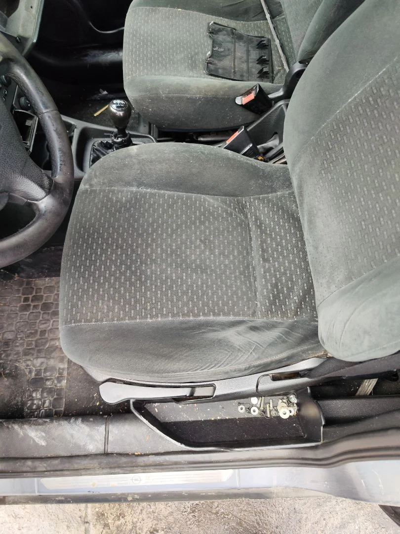Foto de ASIENTO DELANTERO IZQUIERDO OPEL ZAFIRA A 2.0 DTI (101 CV / 74 KW)