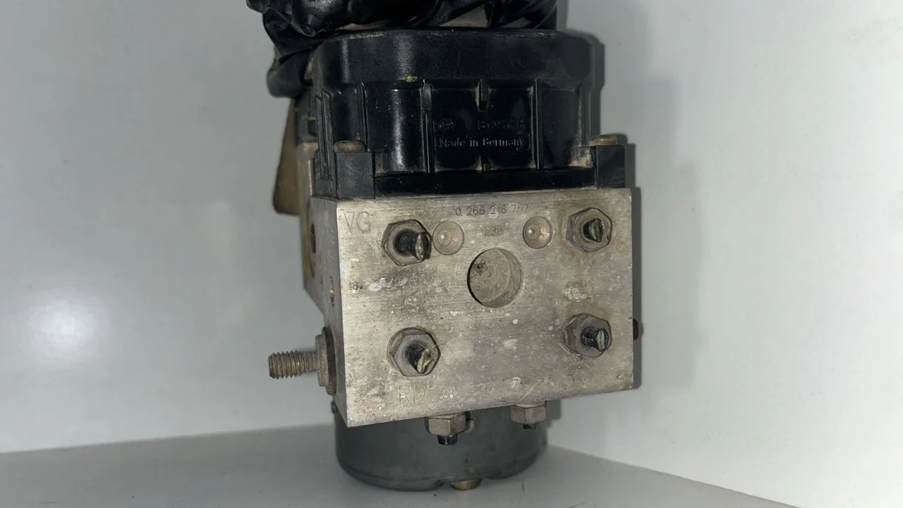 Foto de ABS PEUGEOT 307 (S1)(04.2001) referencia 0273004562