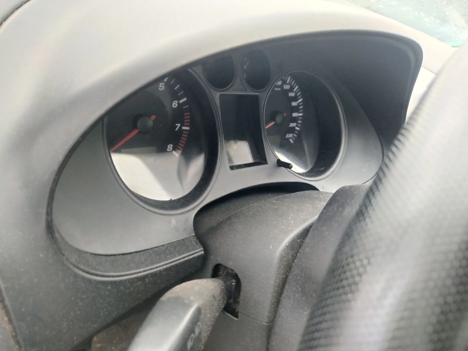 Foto de CUADRO INSTRUMENTOS SEAT CORDOBA BERLINA (6L2) 1.4 16V (101 CV / 74 KW)