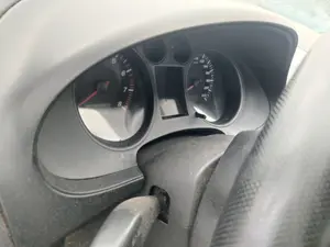 Foto de CUADRO INSTRUMENTOS SEAT CORDOBA BERLINA (6L2) 1.4 16V (101 CV / 74 KW)