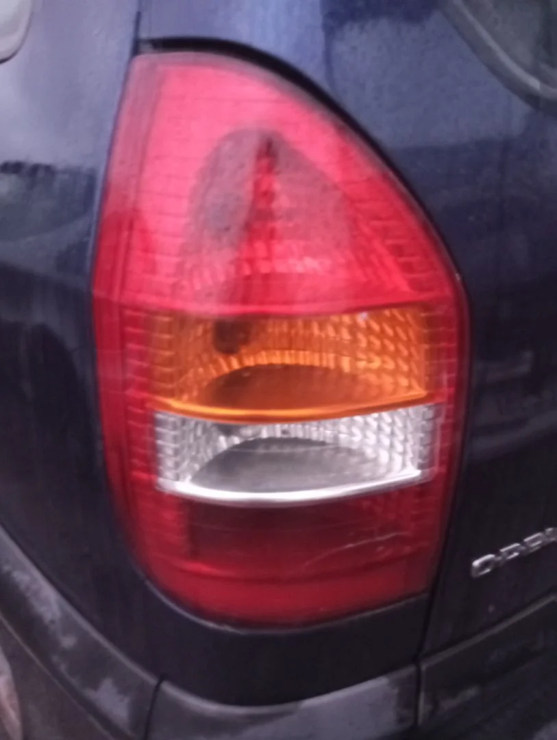 Foto de PILOTO TRASERO IZQUIERDO OPEL ZAFIRA A 2.0 DTI (101 CV / 74 KW)