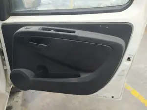 Foto de RETENEDOR PUERTA PEUGEOT BIPPER TEPEE 1.3 16V HDi FAP (75 CV / 55 KW)