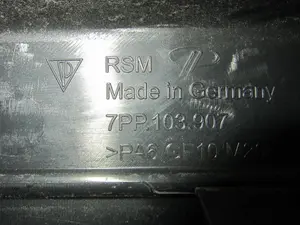 Foto de TAPA MOTOR PORSCHE CAYENNE (TIPO 92A) referencia 7PP103907 foto 2