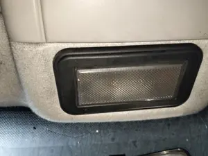 Foto de LUZ INTERIOR PEUGEOT EXPERT FURGÓN COMFORT (1995)
