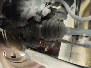 Foto de PINZA DE FRENO DELANTERA DERECHA OPEL CORSA C 1.2 16V CAT (Z 12 XEP / LB4) (80 CV / 59 KW)
