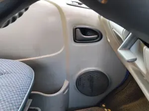 Foto de MANETA INTERIOR DELANTERA IZQUIERDA RENAULT TRAFIC II COMBI 1.9 Diesel (101 CV / 74 KW)